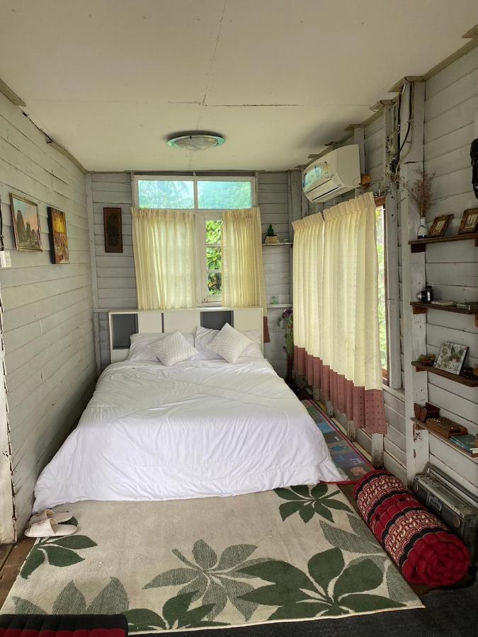 נונטאבורי Baan Golite Ko Kret - บ้านโกไล้เกาะเกร็ด מראה חיצוני תמונה