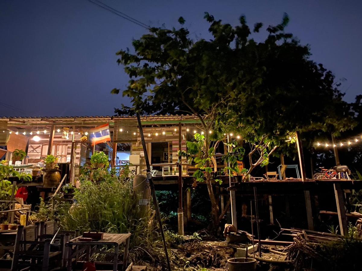 נונטאבורי Baan Golite Ko Kret - บ้านโกไล้เกาะเกร็ด מראה חיצוני תמונה