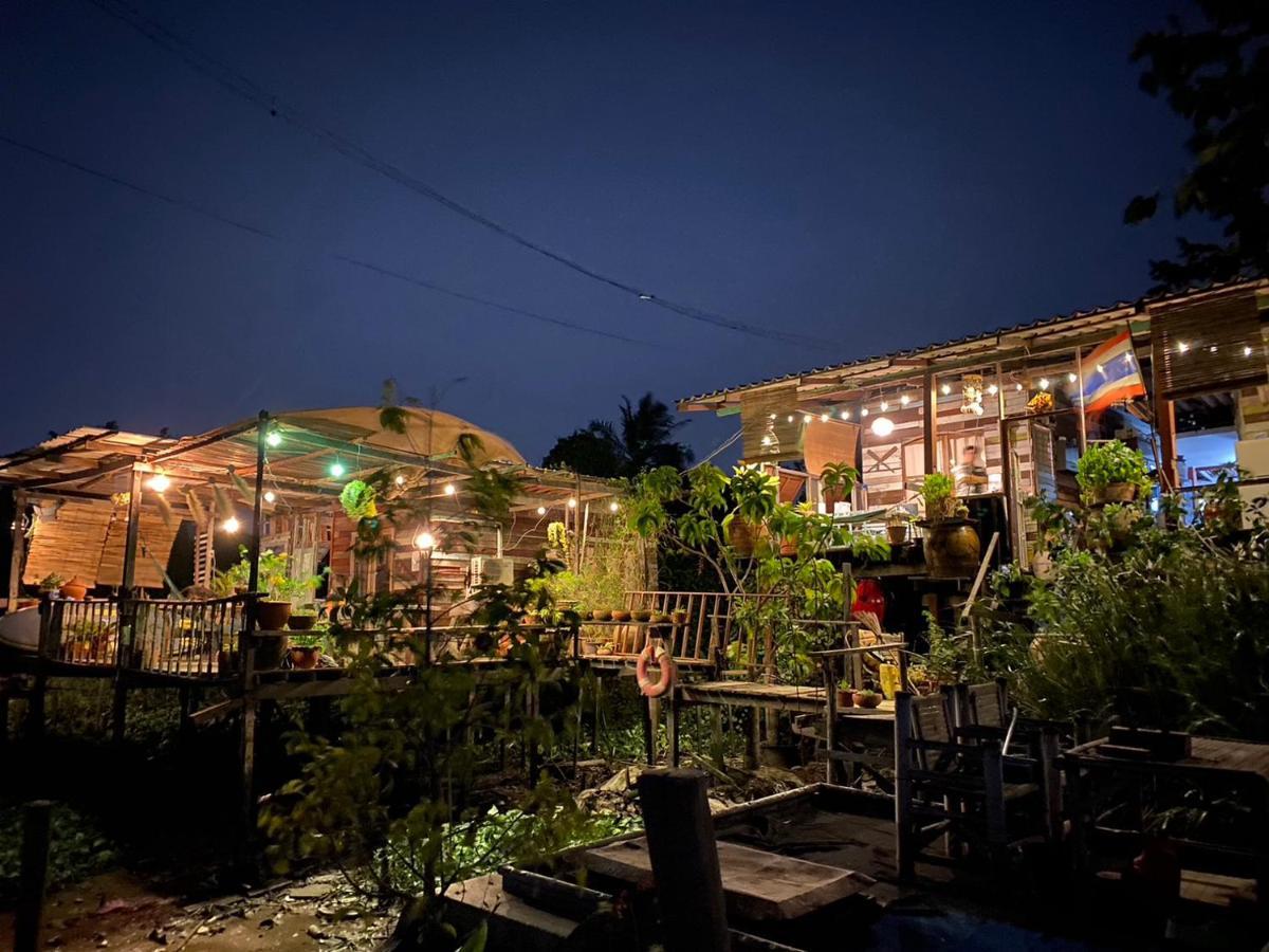 נונטאבורי Baan Golite Ko Kret - บ้านโกไล้เกาะเกร็ด מראה חיצוני תמונה
